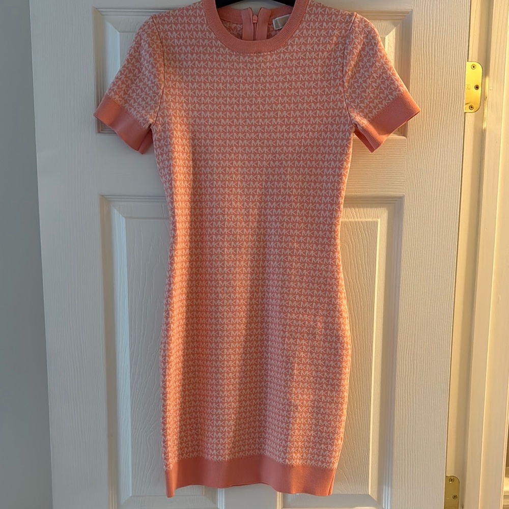 Elegant Peach  Patterned Dress